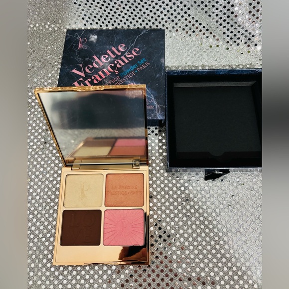 Prestige Paris 4 in 1 Glow Face Palette